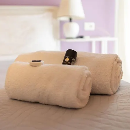 Romeo's - Royal Welcome Apartamento