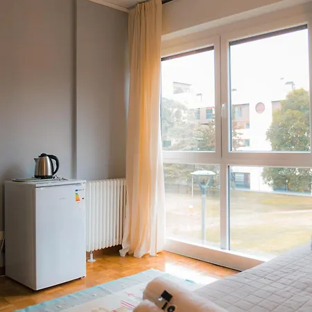 Romeo's - Royal Welcome Apartment